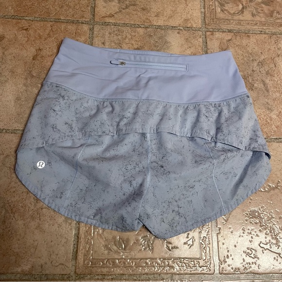 Lululemon high rise shorts - Picture 1 of 3